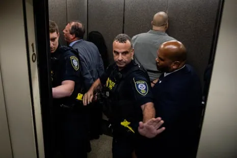 NY Officials Arrested After Preventing Ice Access to Government Building